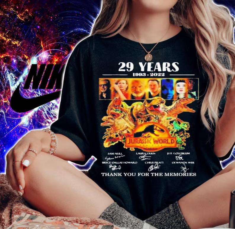 Jurassic World Dominion 29 Years 1993-2023 Signatures Thank You For The Memories Shirt t-shirt woman shirt