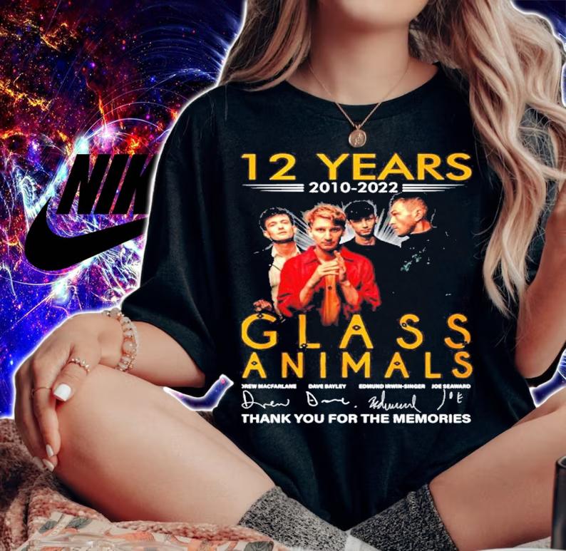 12 years 2010 2022 Glass Animals signatures thank you for the memories shirt t-shirt