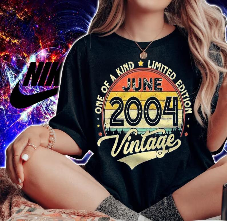 18Th Birthday Gifts 18 Years Old Retro Born In June 2004 Ver2 Shirt t-shirt woman shirt