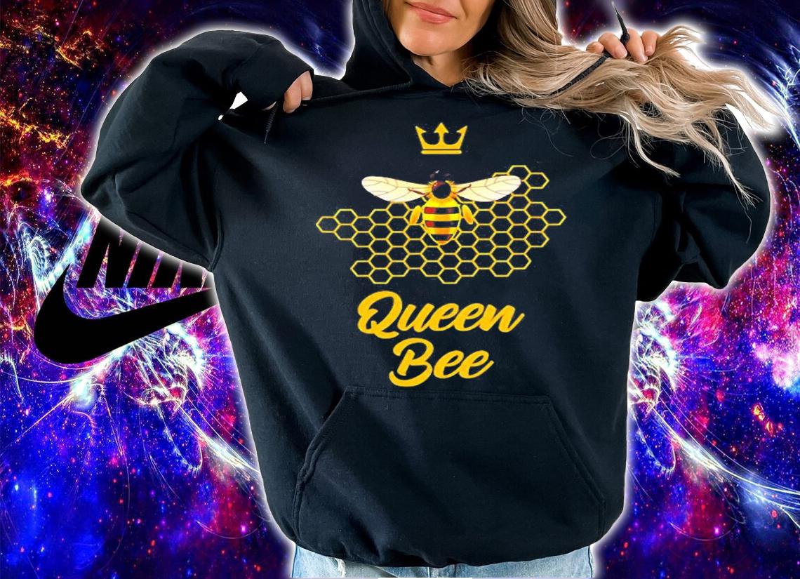Queen Bee Crown  Beekeeper Woman T-Shirt t-shirt hoodie