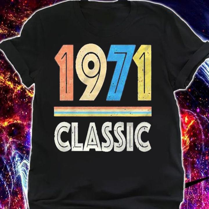 Vintage Retro 1971 Birthday Essential Shirt t-shirt