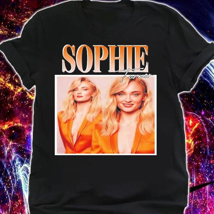 Sophie Turner Vintage 90s Bootleg T-Shirt t-shirt shirt