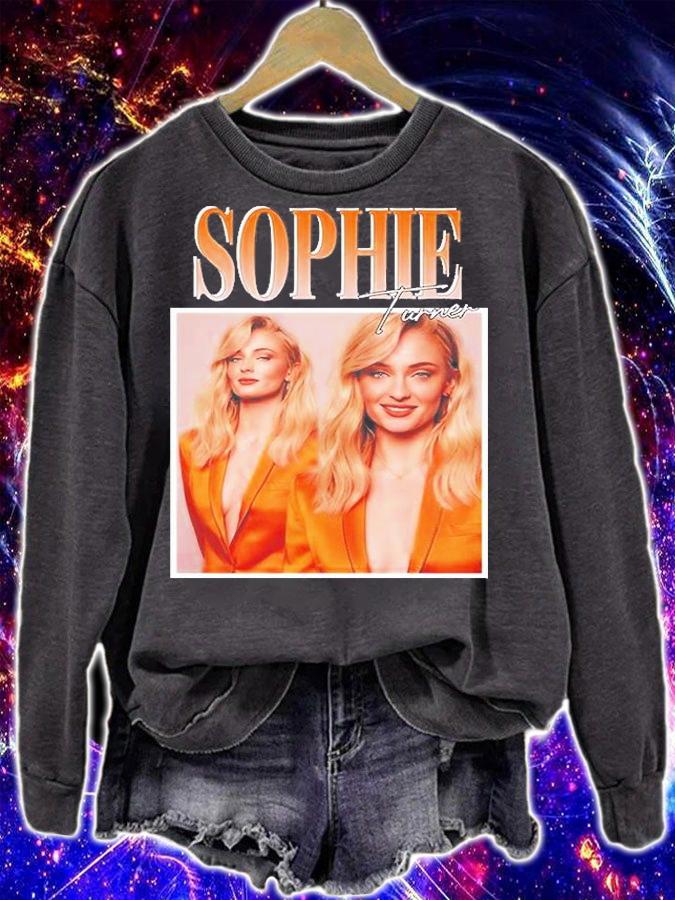 Sophie Turner Vintage 90s Bootleg T-Shirt t-shirt sweatshirt