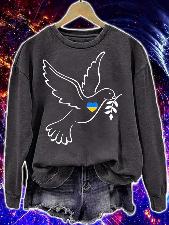 Ukraine Dove Of Peace Ukrainian Flag Heart T-Shirt t-shirt sweatshirt