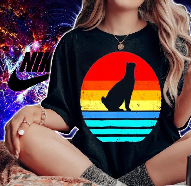 Manx Cat For Cat People Vintage Sunset Retro Cat T-Shirt t-shirt woman shirt