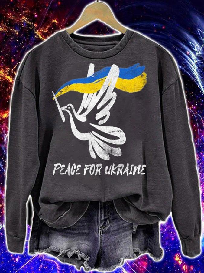 Ukrainian Flag Dove Peace For Ukraine Distressed Vintage T-Shirt sweatshirt