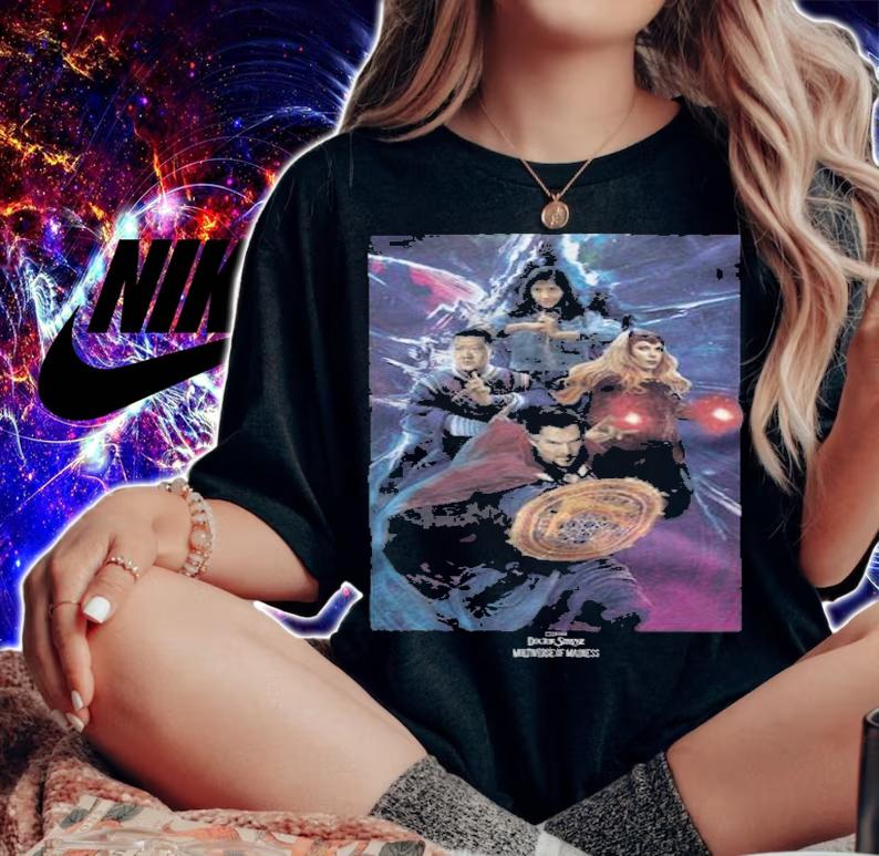 Marvel Dr. Strange Group Hero Shot T-shirt woman shirt