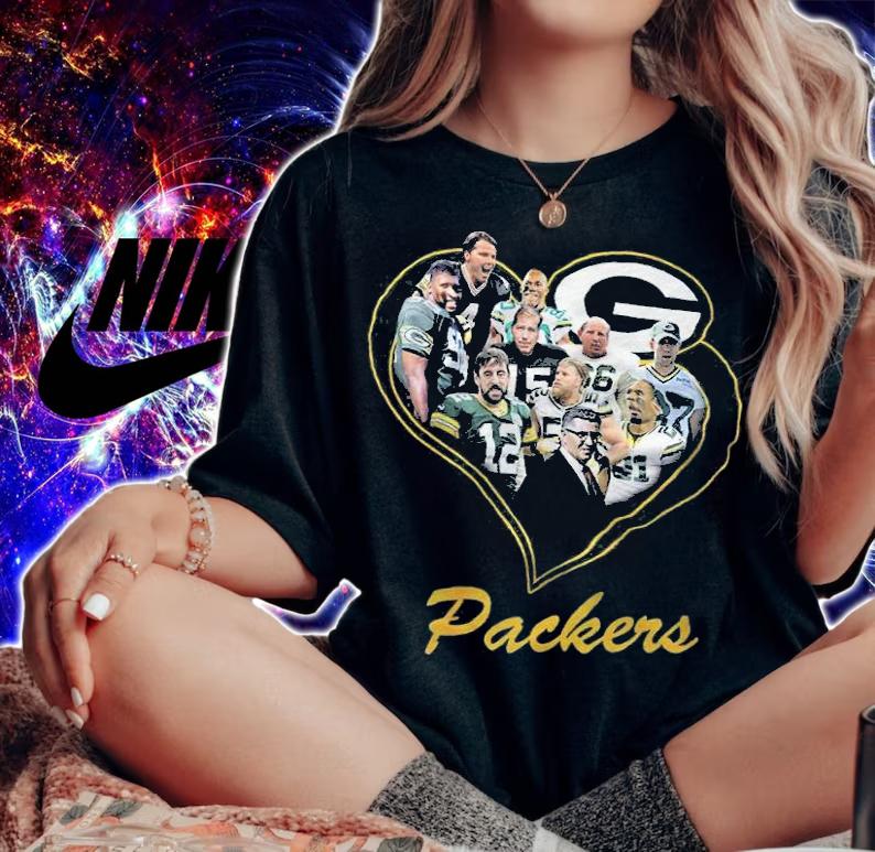 Love Heart Green Bay Packers Football Shirt woman shirt