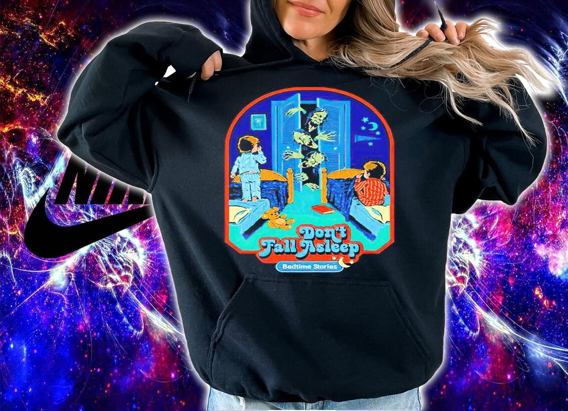 Don't fall asleep bedtime stories Halloween T-shirt hoodie