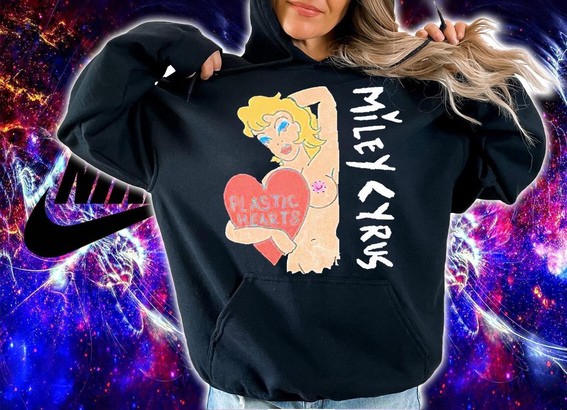 Miley Cyrus plastic heart T-shirt