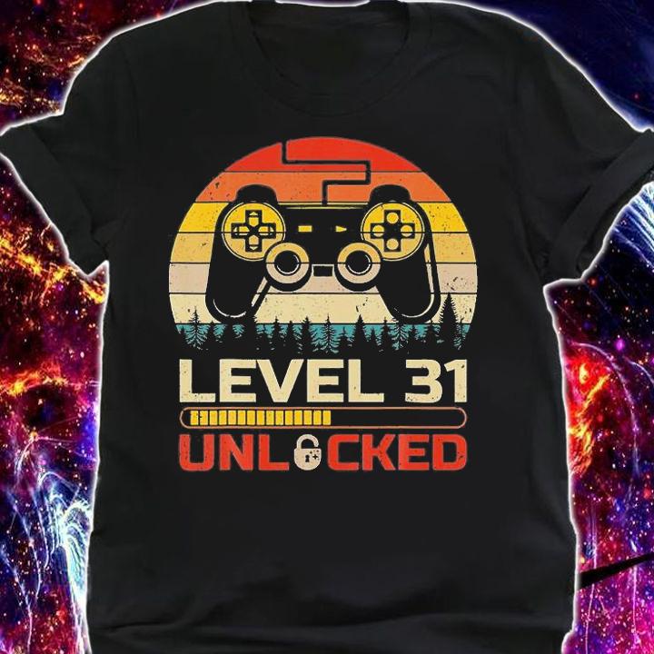 Vintage Retro Level 31 Unlocked Video Game 31Th Birth Day T-Shirt